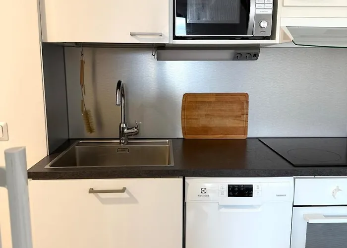 Henniina V Kotoisa - Free Parking & Easy Check-in Апартаменты